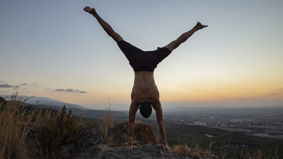 Calisthenics: Definition, Benefits And Exercises