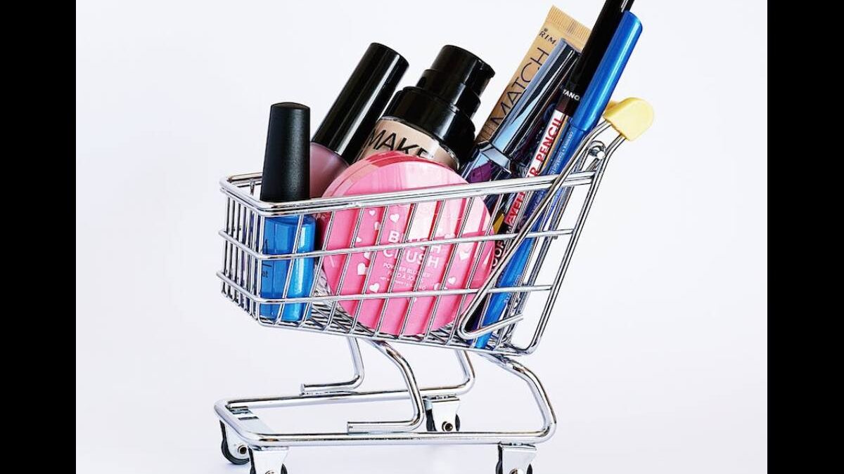 All about the expiration of cosmetics (yes, it exists)