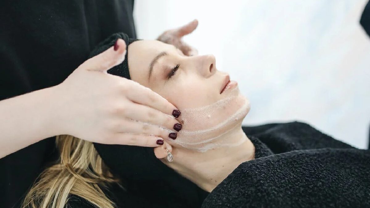 How to take care of the skin to keep it healthy