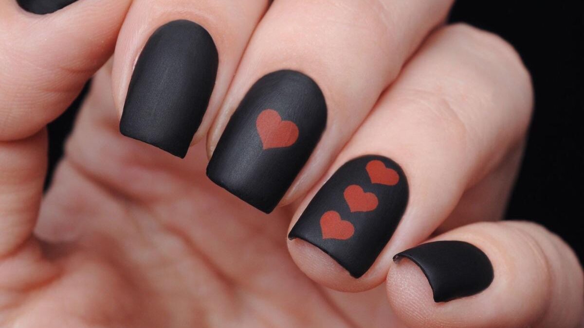 Black Valentines Day Nail Designs – Let’s Explore in 2023