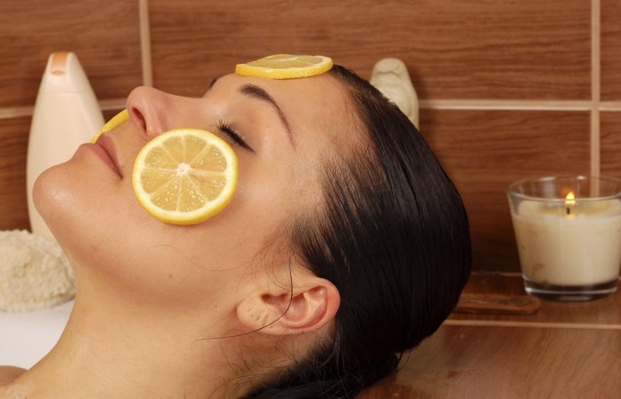 How To Apply Lemon Juice For Dark Spots Via Wellhealthorganic.Com_Lemon-Juice-Know-Home-Remedies-Easy-Remove-Dark-Spots