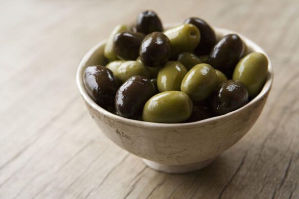 Wellhealthorganic.Com_11-Health-Benefits-And-Side-Effects-Of-Olives-Benefits-Of-Olives