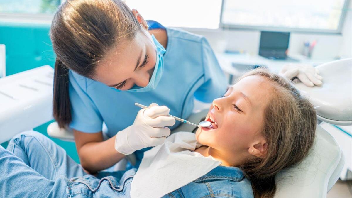 5 Reasons Why You Must Take Your Children For Regularly To The Dentist