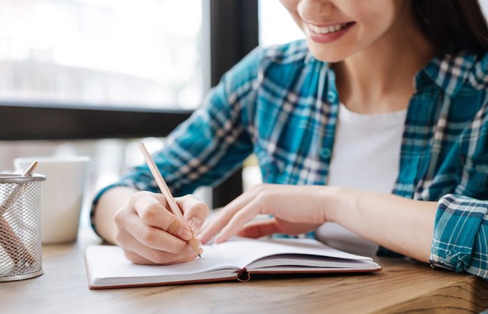 why write for us dark circles